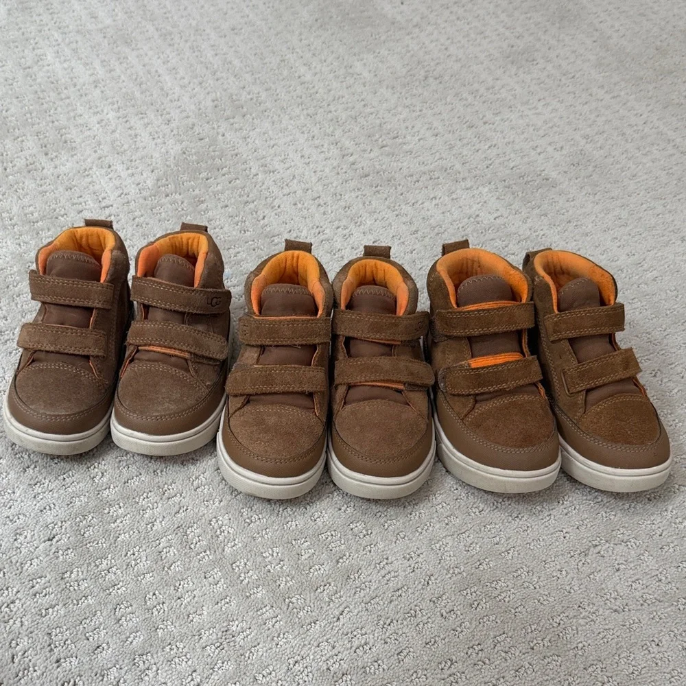 Ugg Kids Rennon ii Brown Suede Velcro Sneakers with Orange Lining